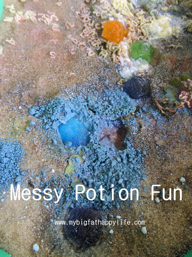 Imaginative Play: Messy Potion Fun | mybigfathappylife.com