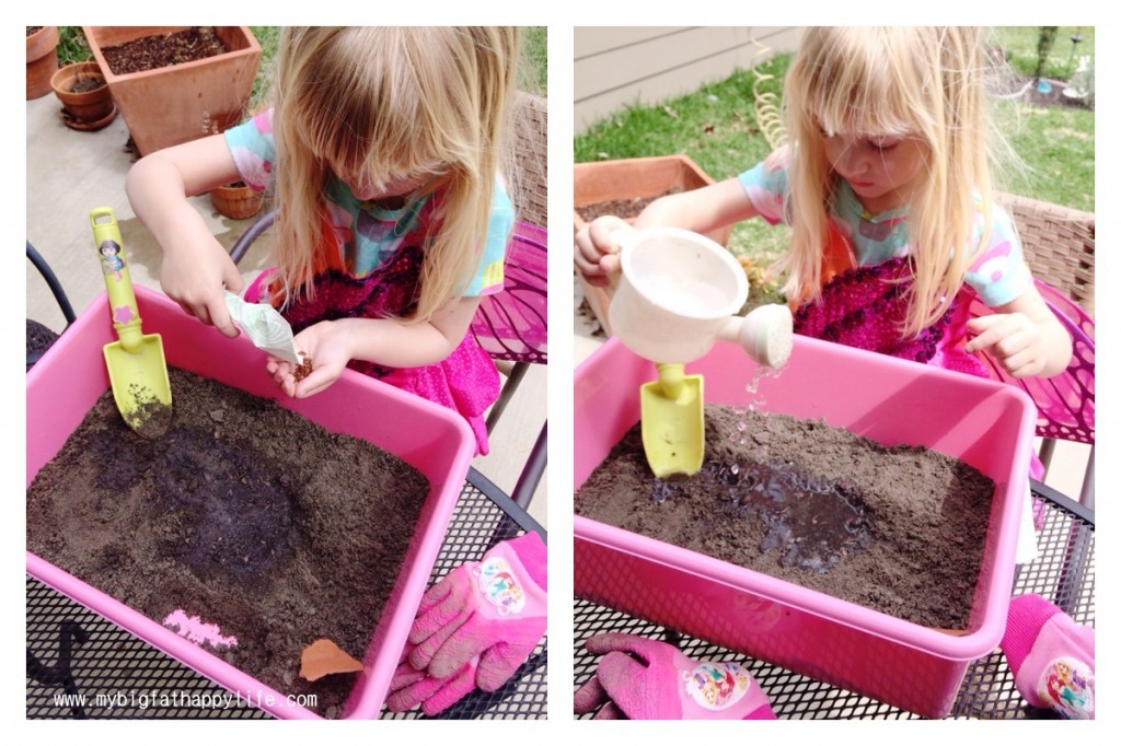 Garden Imaginative Play #playmatters | mybigfathappylife.com