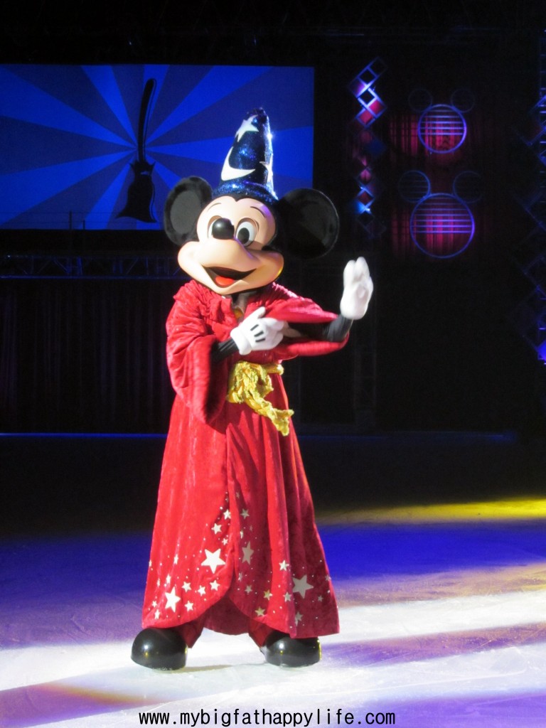 Disney on Ice Let's Celebrate! | mybigfathappylife.com #Disney #DisneyonIce