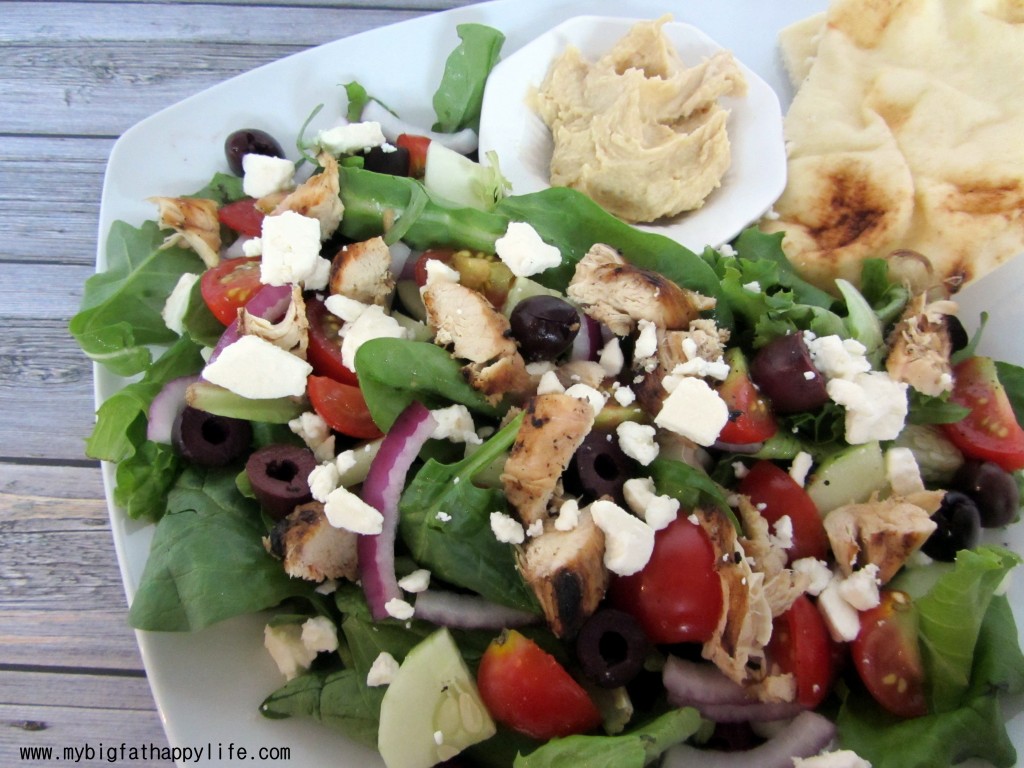 Grilled Chicken Greek Salad #gourmetwarehouse #dinner | mybigfathappylife.com