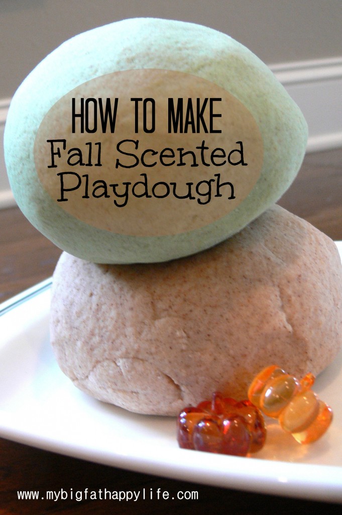 How to Make Fall Scented Playdough #kidsartsandcrafts #playdough #fall #autumn | mybigfathappylife.com