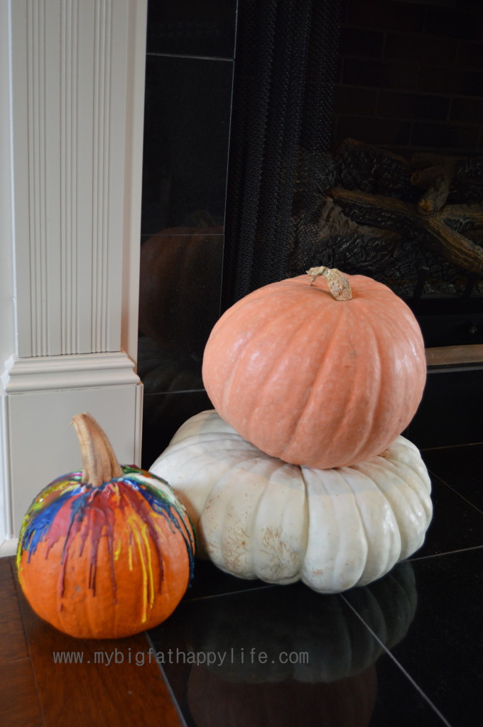 Melted Crayon Pumpkin #fall #pumpkin #alternativetocarving | mybigfathappylife.com