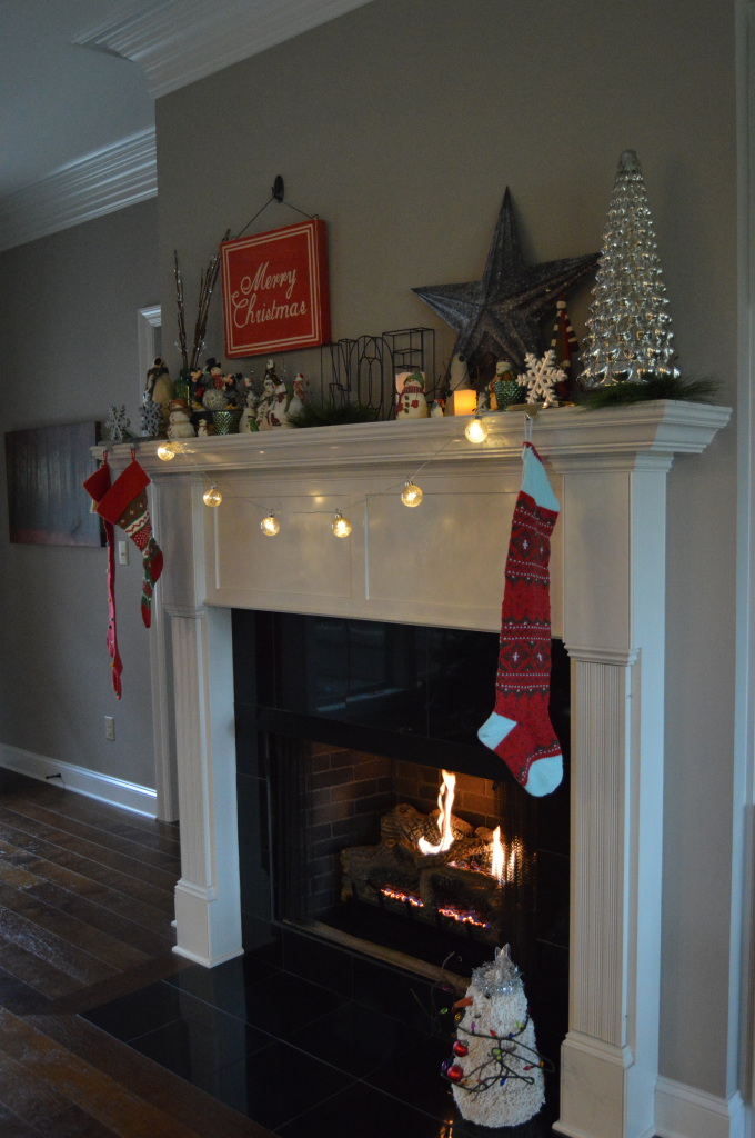 Fireplace Mantels 3 Ways for Christmas #christmas #decorating #holidaydecor | mybigfathappylife.com