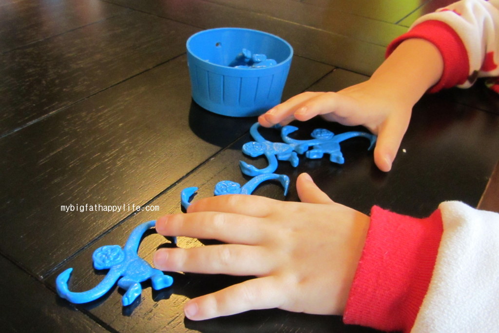 Early Learning: Letter M #preschool #homeschool #science #artsandcrafts | mybigfathappylife.com