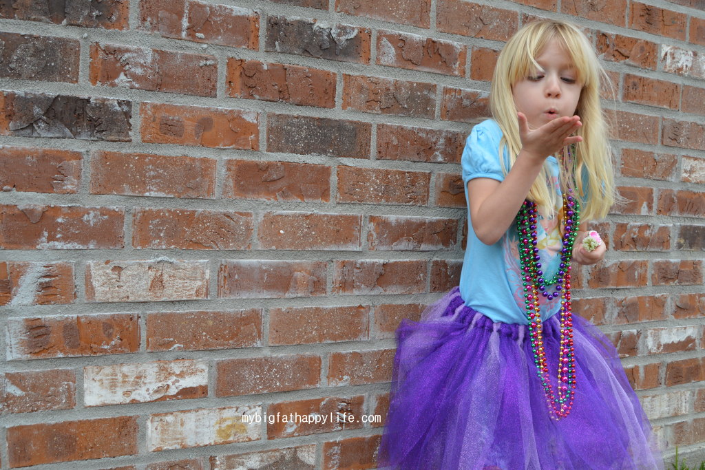 easy DIY tutu; how to make a tutu | mybigfathappylife.com