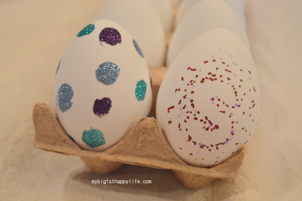 Decorating Easter Eggs with Tea Stain, Monogram and Glitter | mybigfathappylife.com