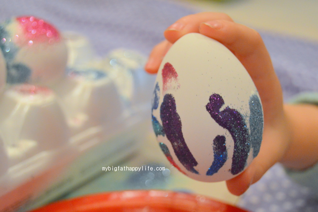 Decorating Easter Eggs with Tea Stain, Monogram and Glitter | mybigfathappylife.com