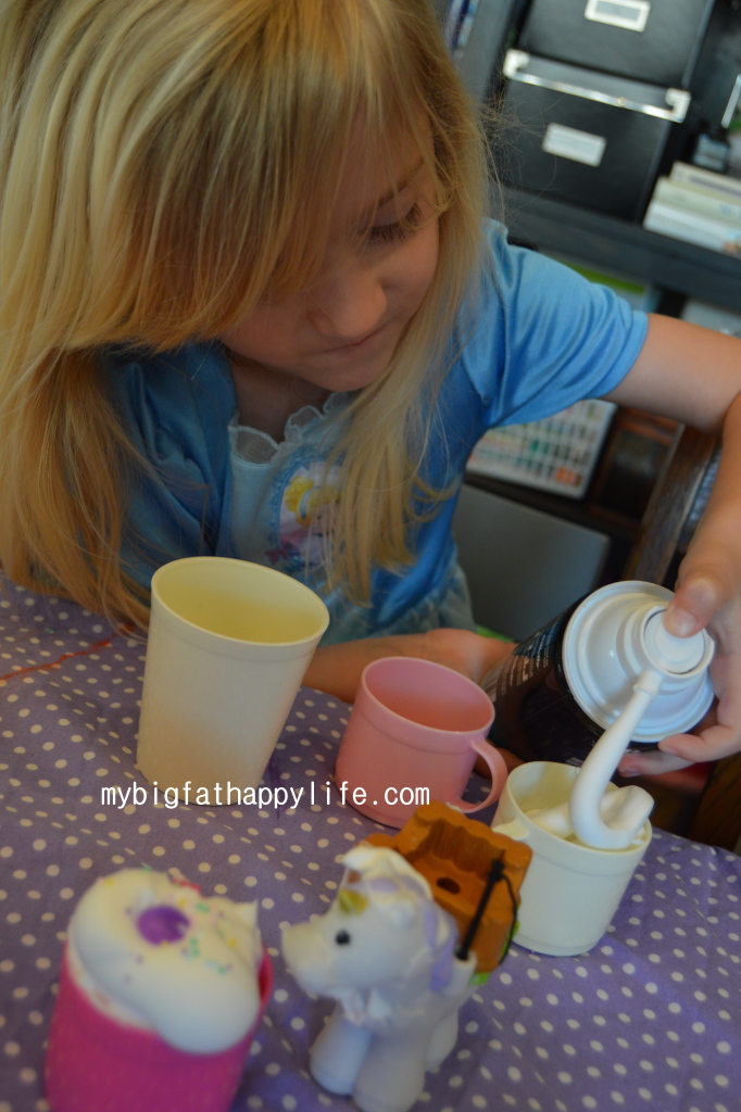 Imaginative Play with Water Beads, making ice cream, milkshakes and sundae | mybigfathappylife.com