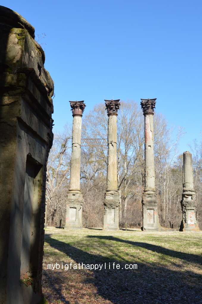 Natchez Trace Parkway in Mississippi; first 30 miles from Natchez including Windsor Ruins, Emerald Mound and Mount Locust | mybigfathappylife.com