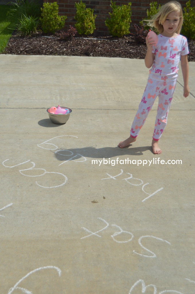 Water Balloon Fight with Sight Words and CVC Words; preschool, early learning | mybigfathappylife.com