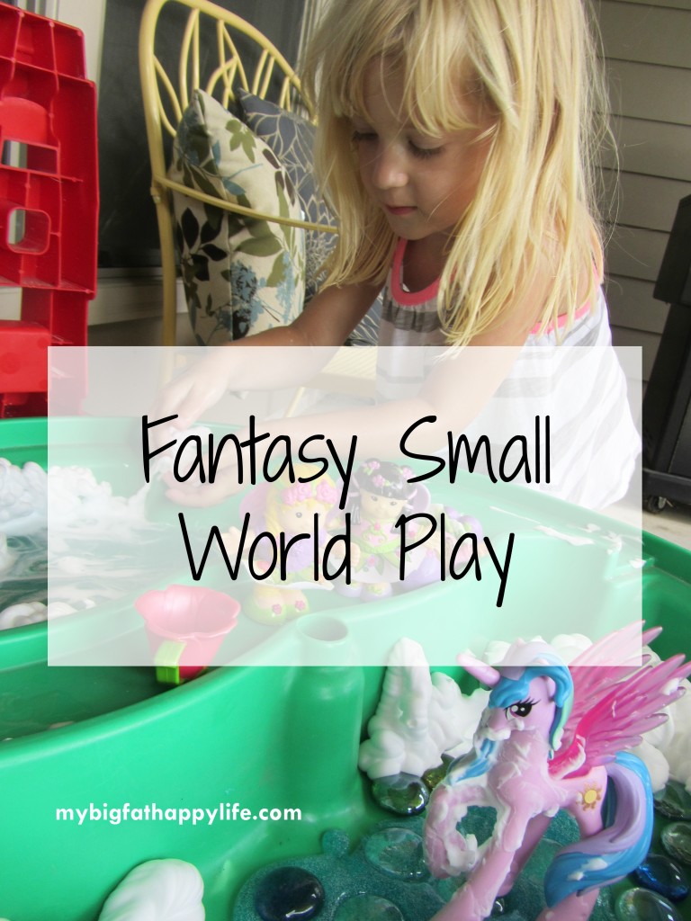 Fantasy Small World Play #imaginativeplay #Kidsactivities #messyplay | mybigfathappylife.com