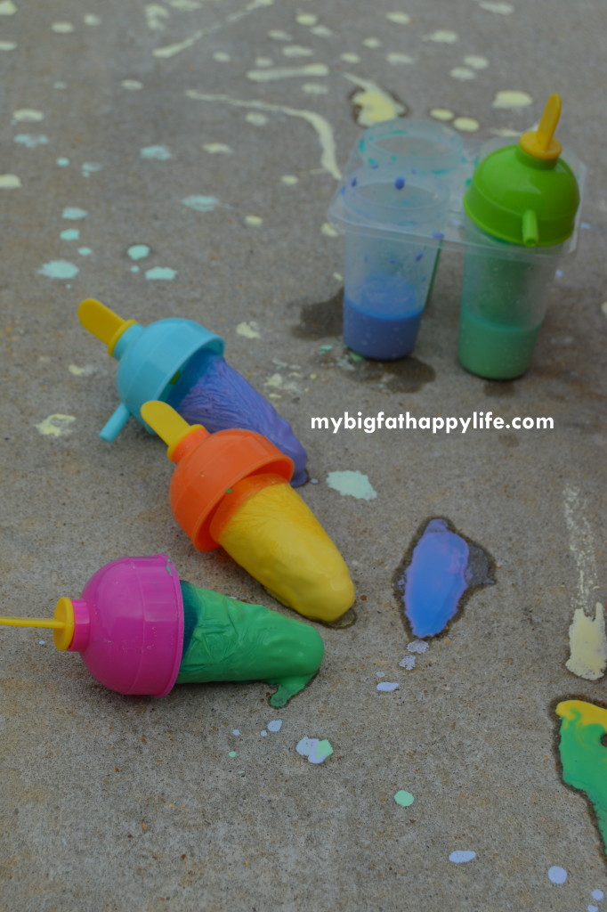 Frozen Chalk; a kids outside activity | mybigfathappylife.com