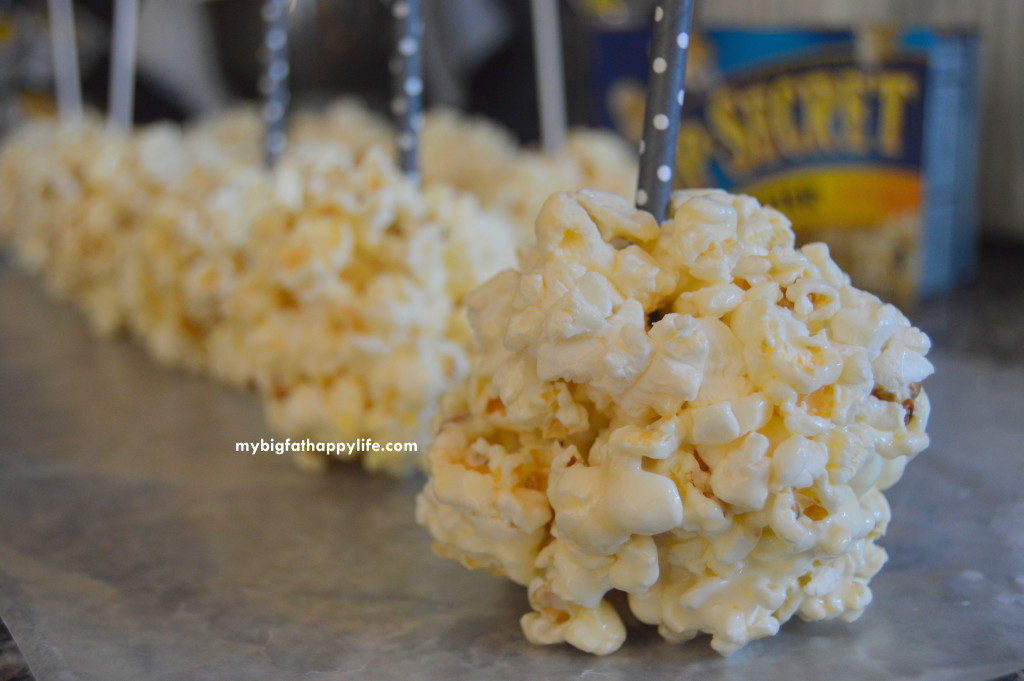 Charlie Brown Popcorn Balls #peanutsmovie #Albertsons #ad | mybigfathappylife.com