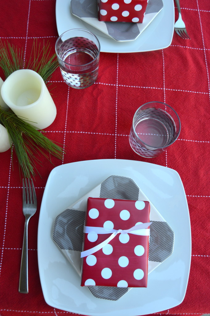 Christmas Traditions: Christmas Morning + Breakfast Cheesecake Recipe - a perfect special occasion breakfast #SendHallmark | mybigfathappylife.com