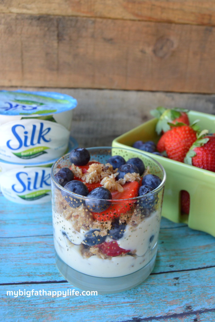 Dairy-Free Granola Trifle paired with Silk Nutchello #HelloNutchello #ad | mybigfathappylife.com