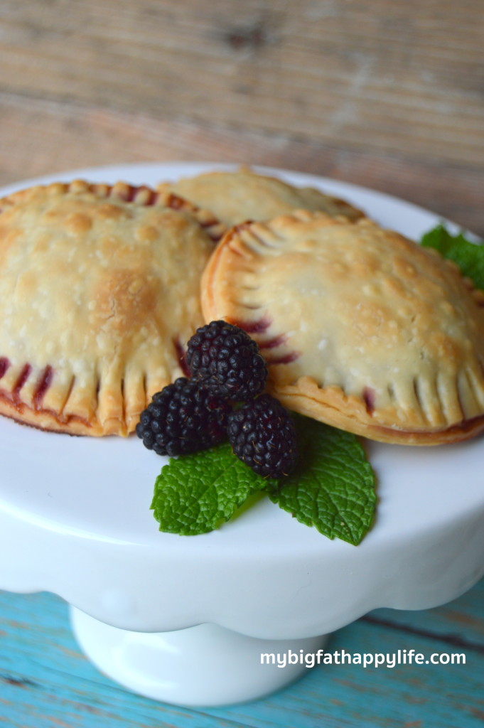 Blackberry Cheesecake Handpies | mybigfathappylife.com