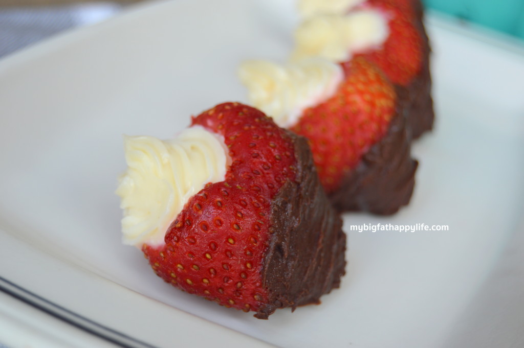 Cheesecake Stuffed Chocolate Covered Strawberries | mybigfathappylife.com