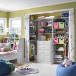 Organizing Your Child’s Closet to Foster Self-Sufficiency