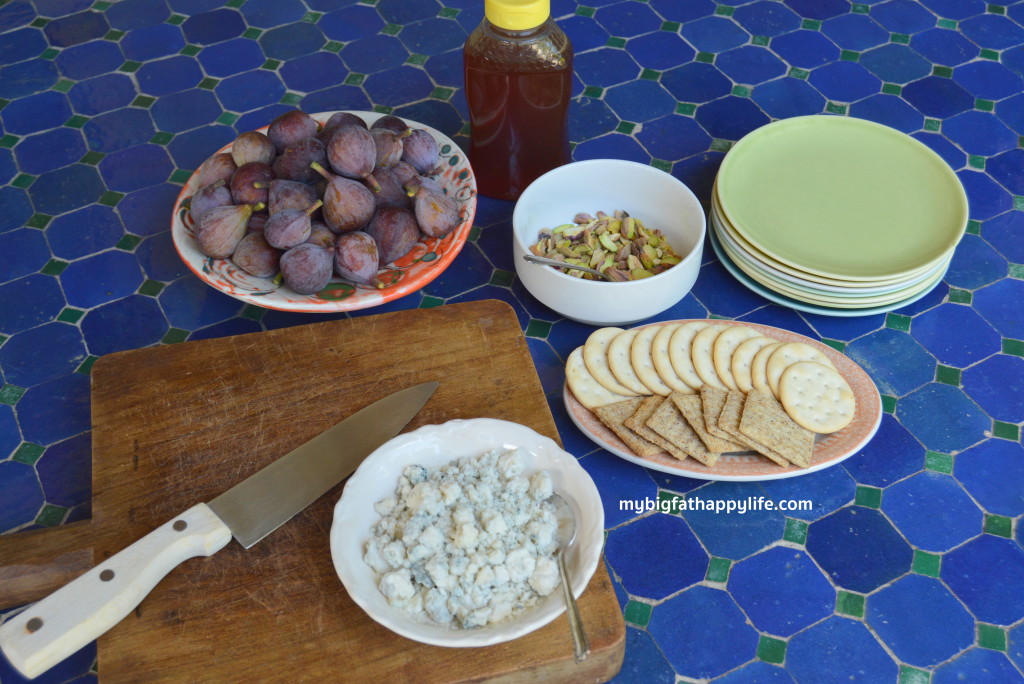 Blue Fig Appetizer; perfect for a summer afternoon or party | mybigfathappylife.com