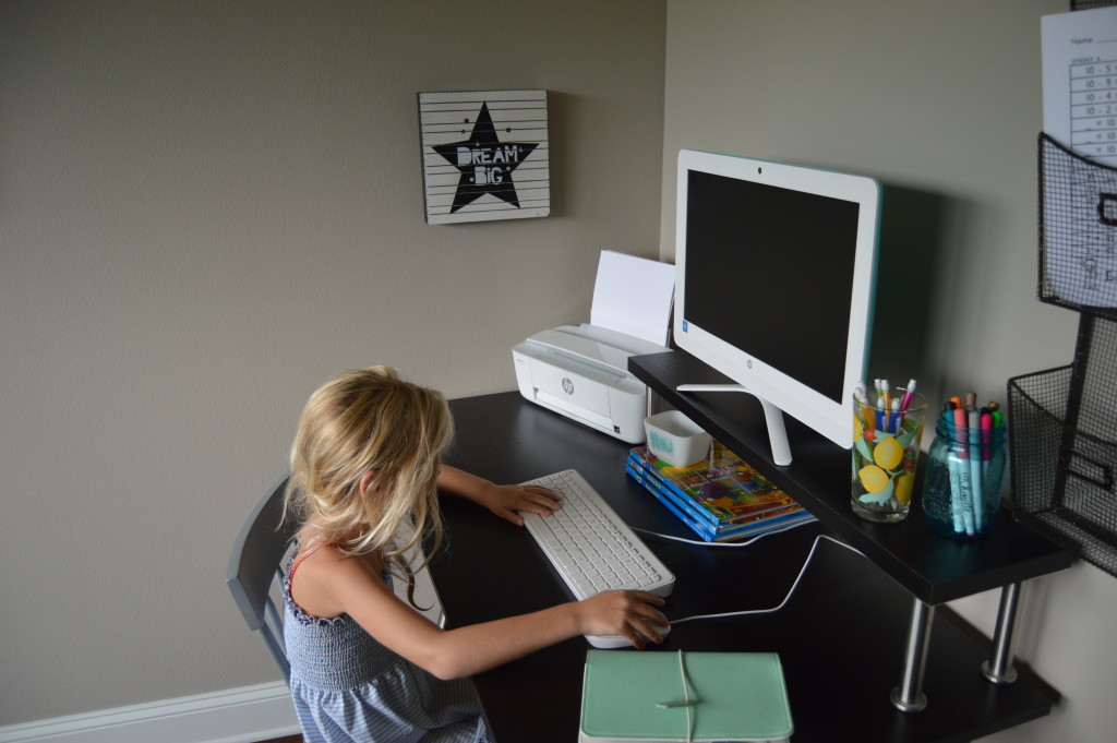 How to Setup a Homework Station #BTSwithHP #ad | mybigfathappylife.com