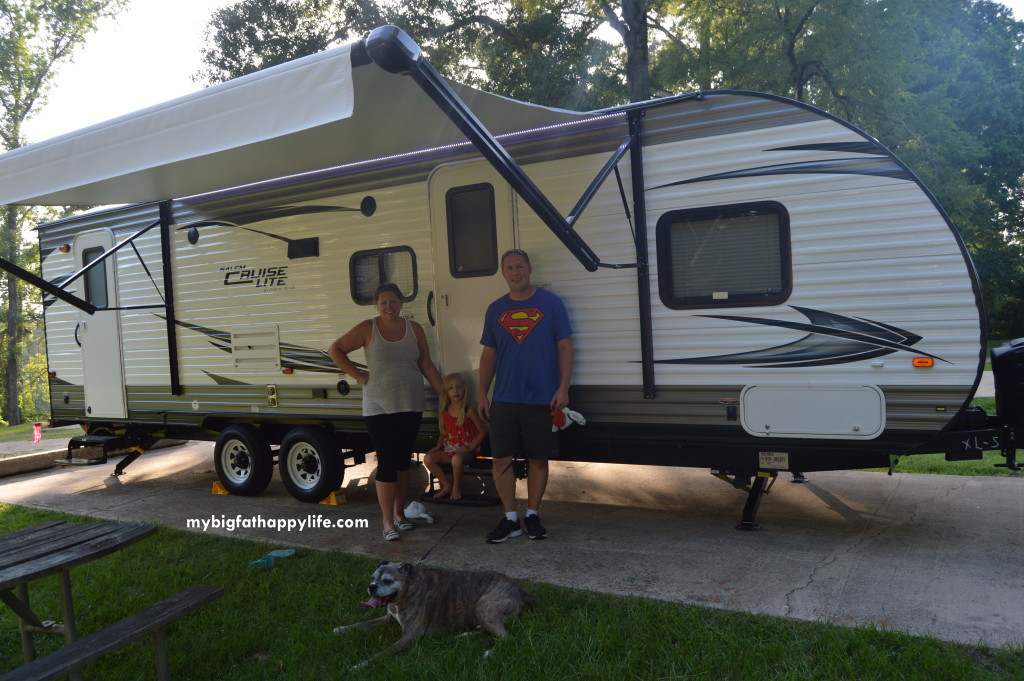 10 Reasons You Should Go RVing #FindYourAWAY #GoRVing #ad | mybigfathappylife.com