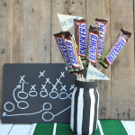 How to Make a Game Day Candy Bouquet with SNICKERS® #ScoreatCVS #ad | mybigfathappylife.com