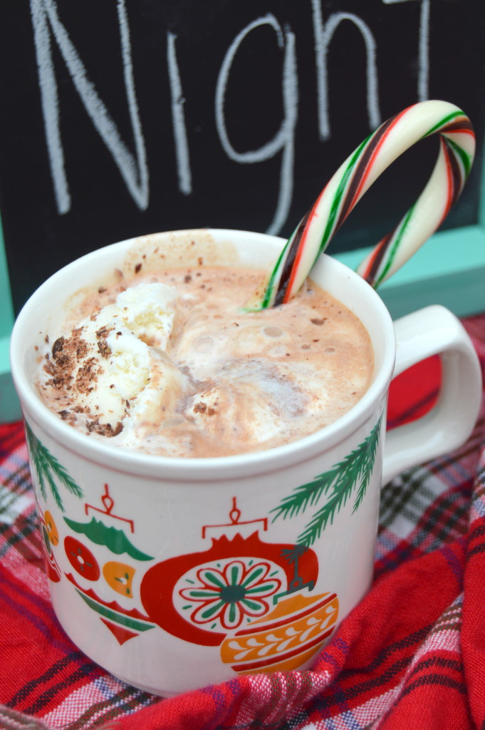Peppermint Hot Chocolate Floats, a perfect treat for watching holiday movies #DelightfulMoments #recipe #ad | mybigfathappylife.com