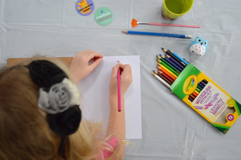 Perfect Birthday Present to Expand Your Child's Creativity: Think With Art #thinkwithart #ad | mybigfathappylife.com