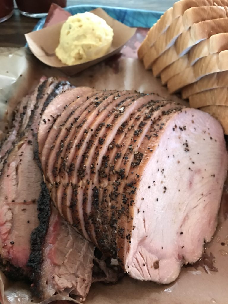 Tips for Visiting Franklin BBQ in Austin, Texas | mybigfathappylife.com