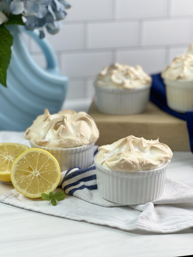 Mini Crustless Lemon Meringue Pies, perfect spring dessert for Easter or Mother's Day or any other time of the year! 