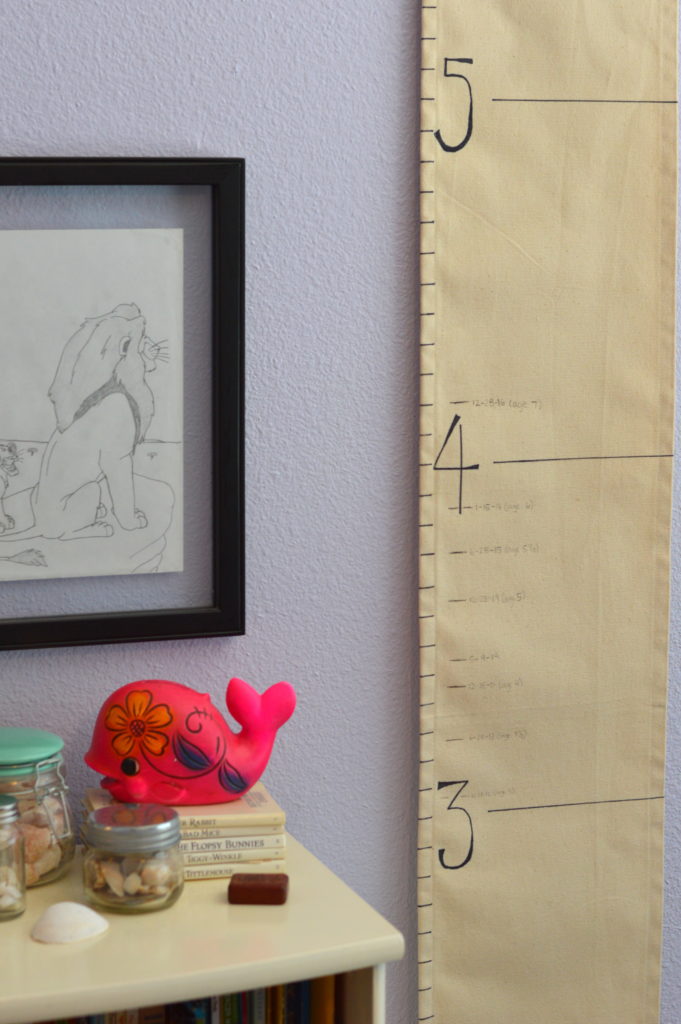 Step by step direction on how to make a growth chart for your child that allows you to take their measurements with you when you move houses | mybigfathappylife.com