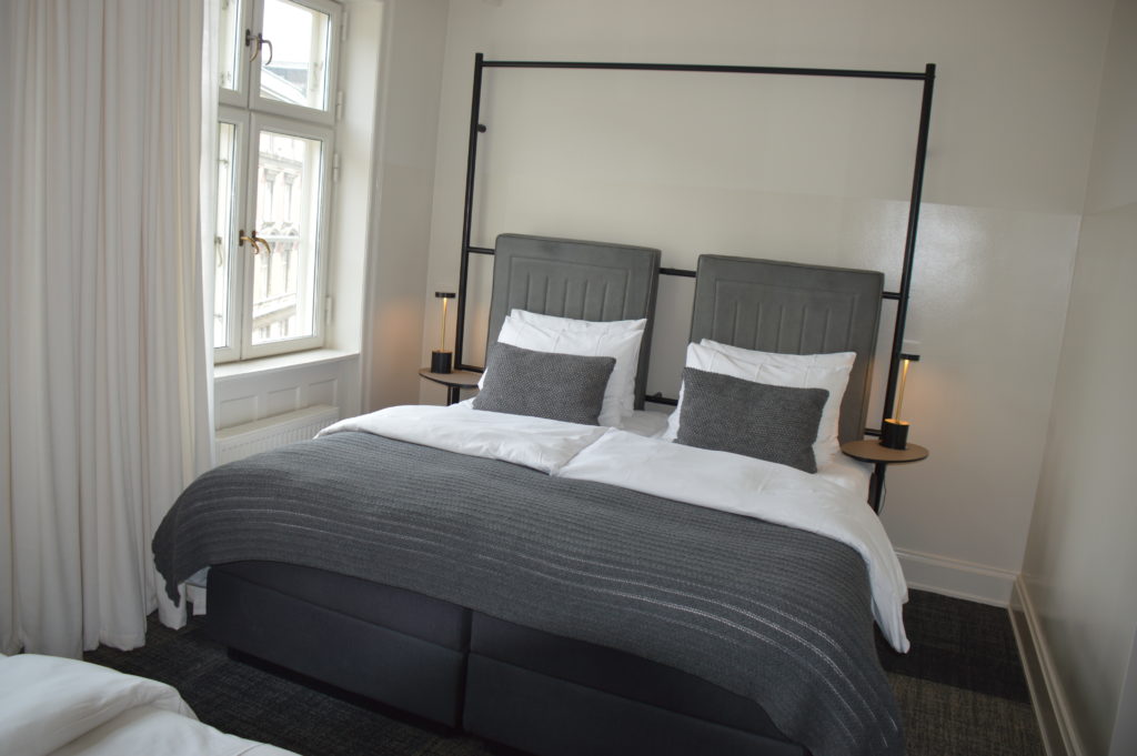 Where to stay in Copenhagen, Denmark: Hotel Danmark | mybigfathappylife.com