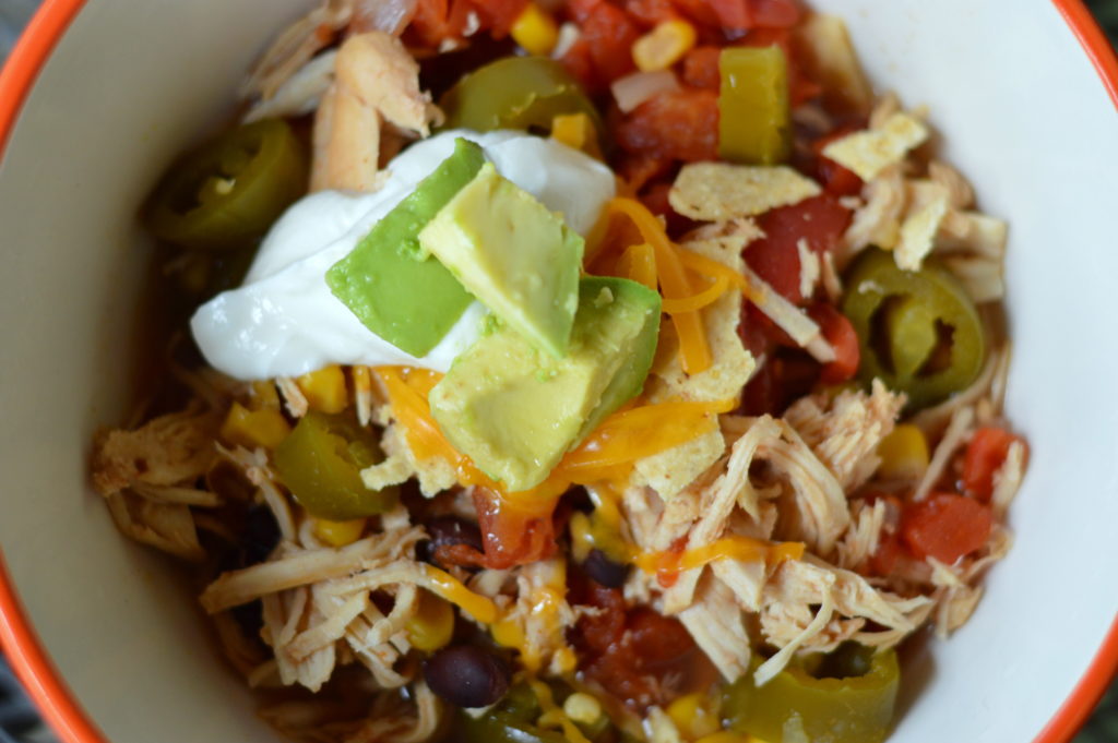 Crock Pot Chicken Tortilla Soup #RediscoverLaMorena #VivaLaMorena #ad | mybigfathappylife.com