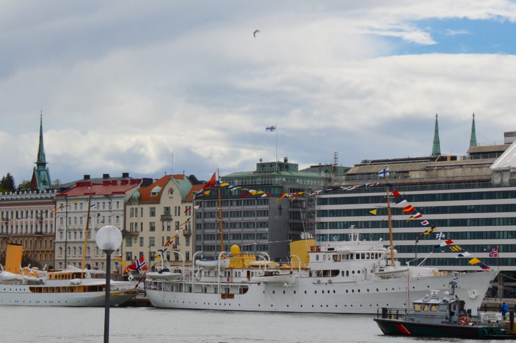 Cruise Port: Helsinki, Finland; what to do and see in Helsinki, Finland | mybigfathappylife.com