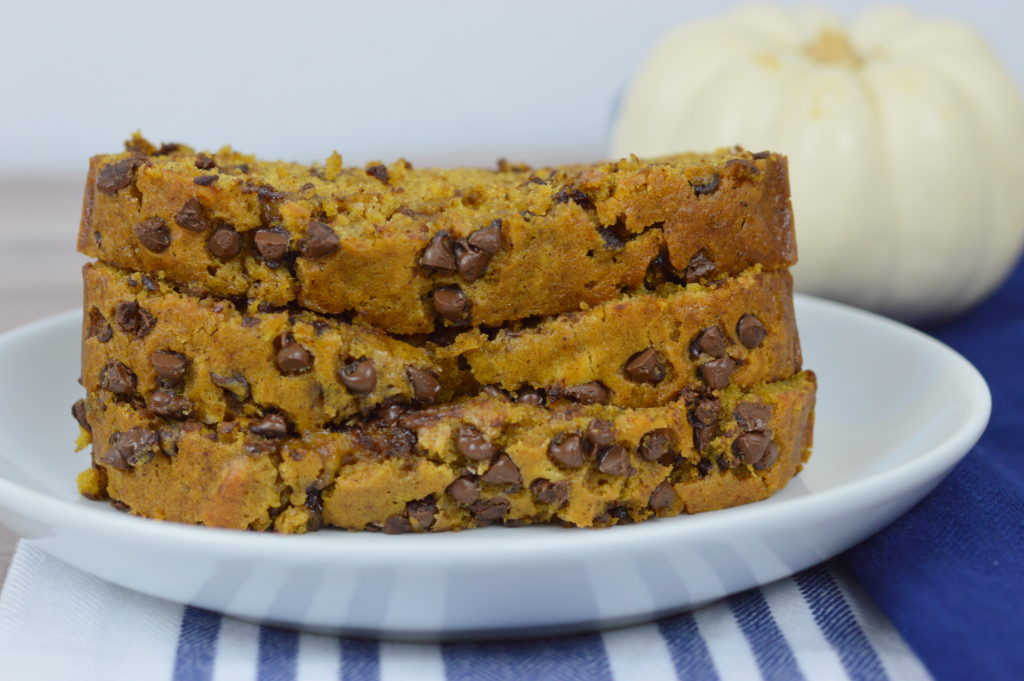 Chocolate Chip Pumpkin Bread, delicious recipe for fall | mybigfathappylife.com