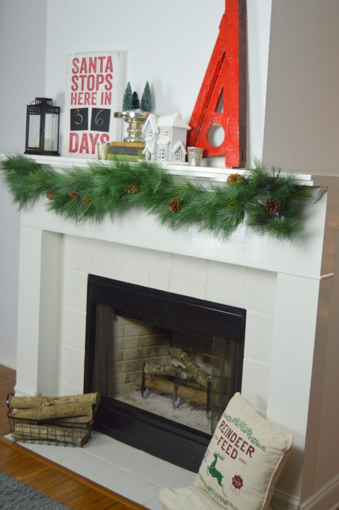 Farmhouse Inspired Christmas Fireplace Mantel #ad | mybigfathappylife.com