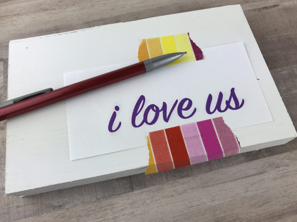 Making a DIY wood sign is easier to than you might think! Here’s a great tutorial for how you can make your own wood "i love us" sign for your home.