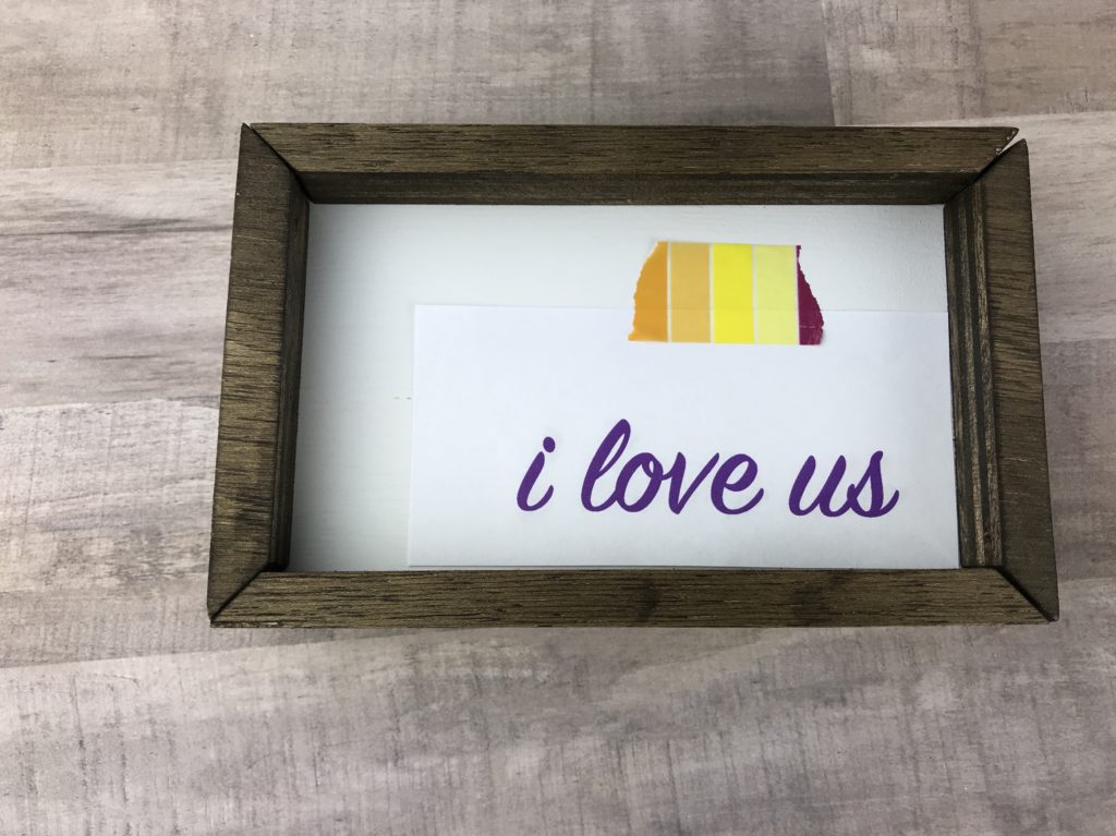 Making a DIY wood sign is easier to than you might think! Here’s a great tutorial for how you can make your own wood "i love us" sign for your home.