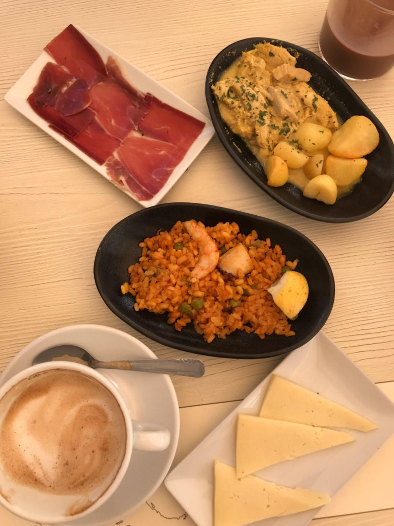 Planning a cruise with a port stop in Malaga, Spain?  Here’s my travel guide that covers the best things to do, places to see, and where to eat in the beautiful city of Malaga.