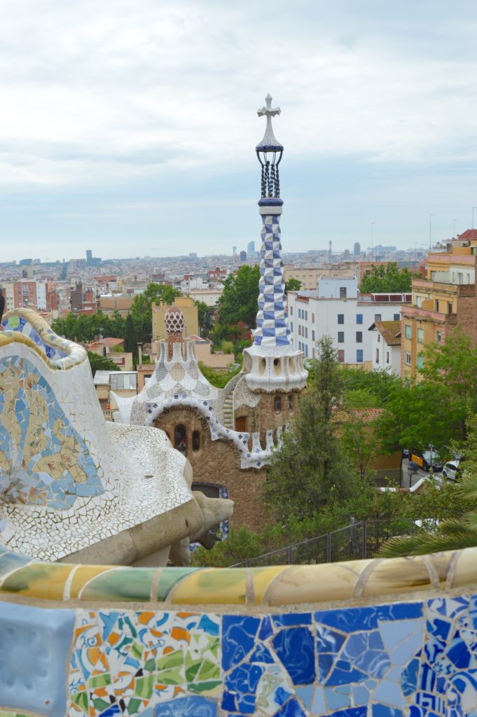 Planning to visit Barcelona, Spain and wondering what to see? Here are 10 family-friendly things you must do and see in the city.