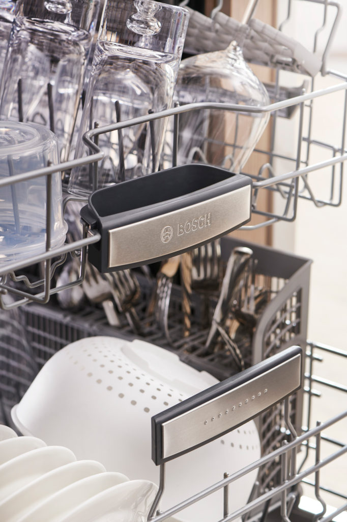 Are you looking for a new dishwasher for your home? The Bosch 800 Series dishwasher delivers sparkling clean dishes for your family.