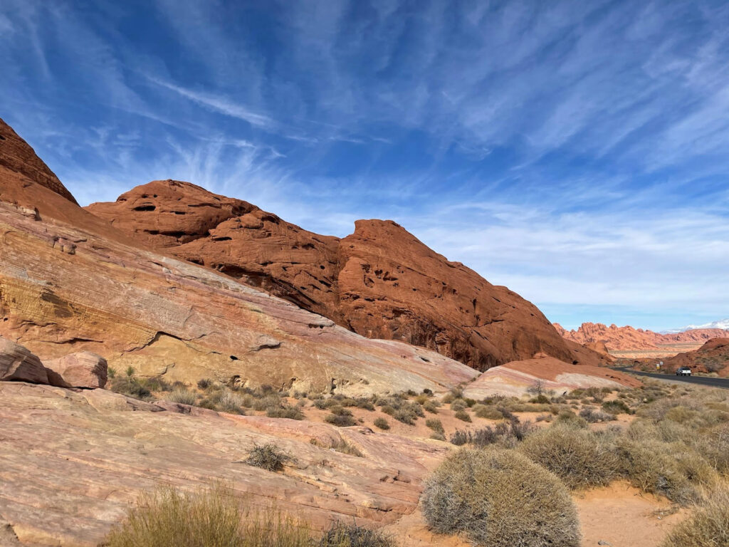 All the tips and a list of what to do and see at Valley of Fire State Park in Nevada including Fire Wave.