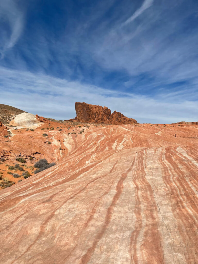 All the tips and a list of what to do and see at Valley of Fire State Park in Nevada including Fire Wave.