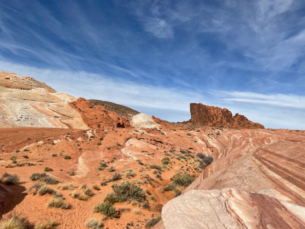 All the tips and a list of what to do and see at Valley of Fire State Park in Nevada including Fire Wave.