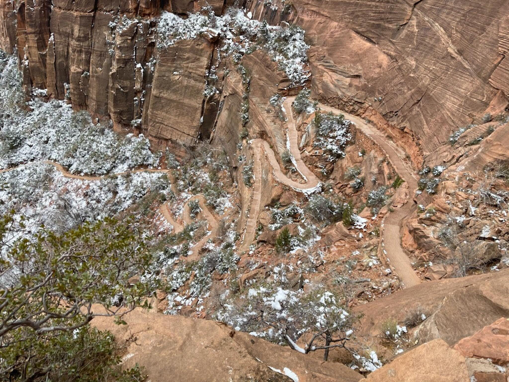 All the tips to help you have an amazing trip to Zion National Park in winter. 