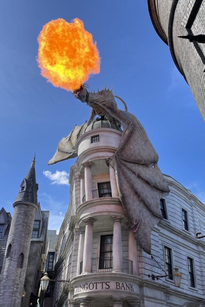 All the tips to have a great time while visiting The Wizarding World of Harry Potter two lands at Universal Orlando Resort.