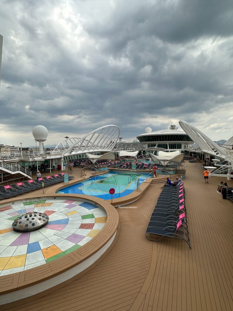 Royal Caribbean: Enchantment of the Seas