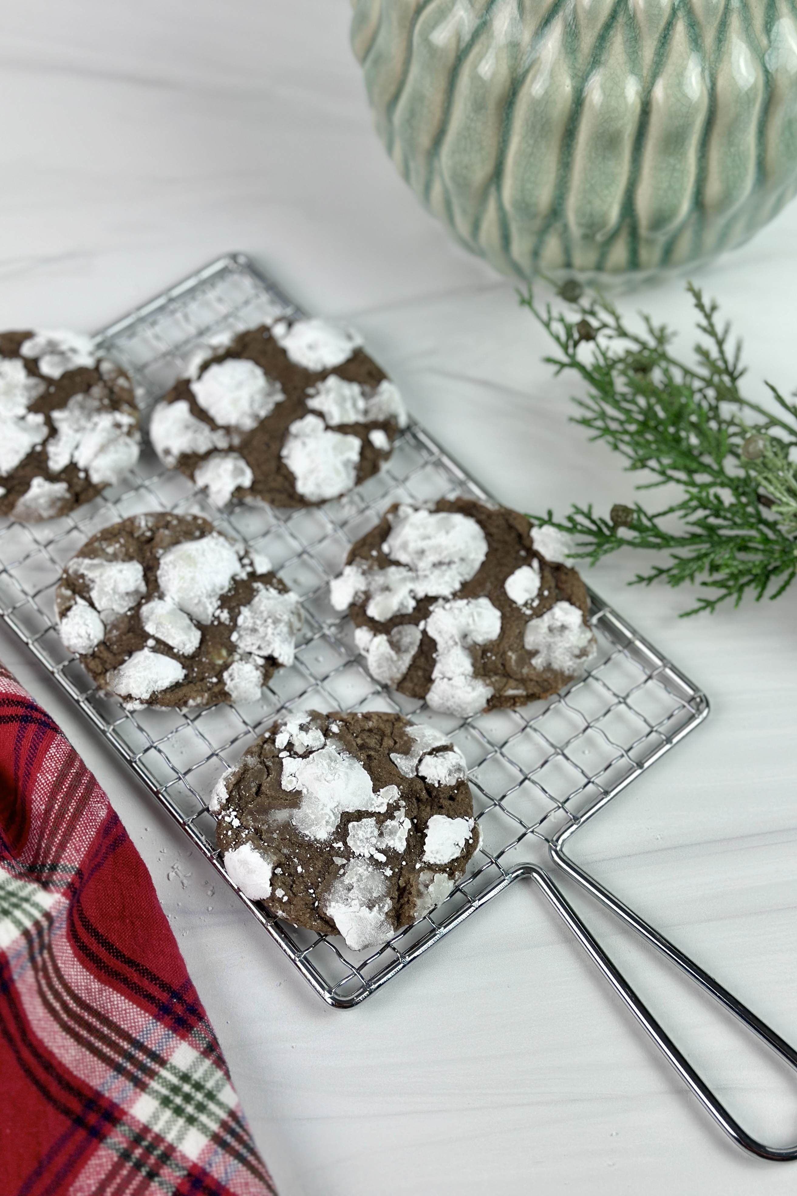 Mint Chocolate Crinkle Cookies