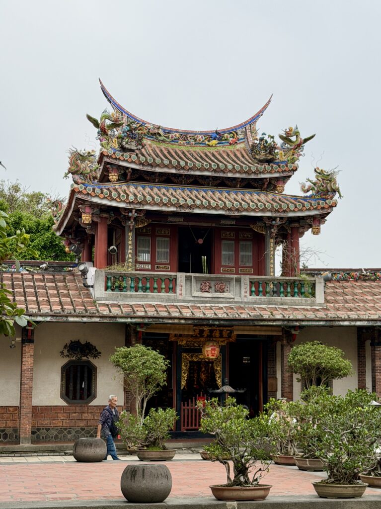 Everything you need to see and do while visiting the beautiful, modern, and ancient city of Taipei, Taiwan.