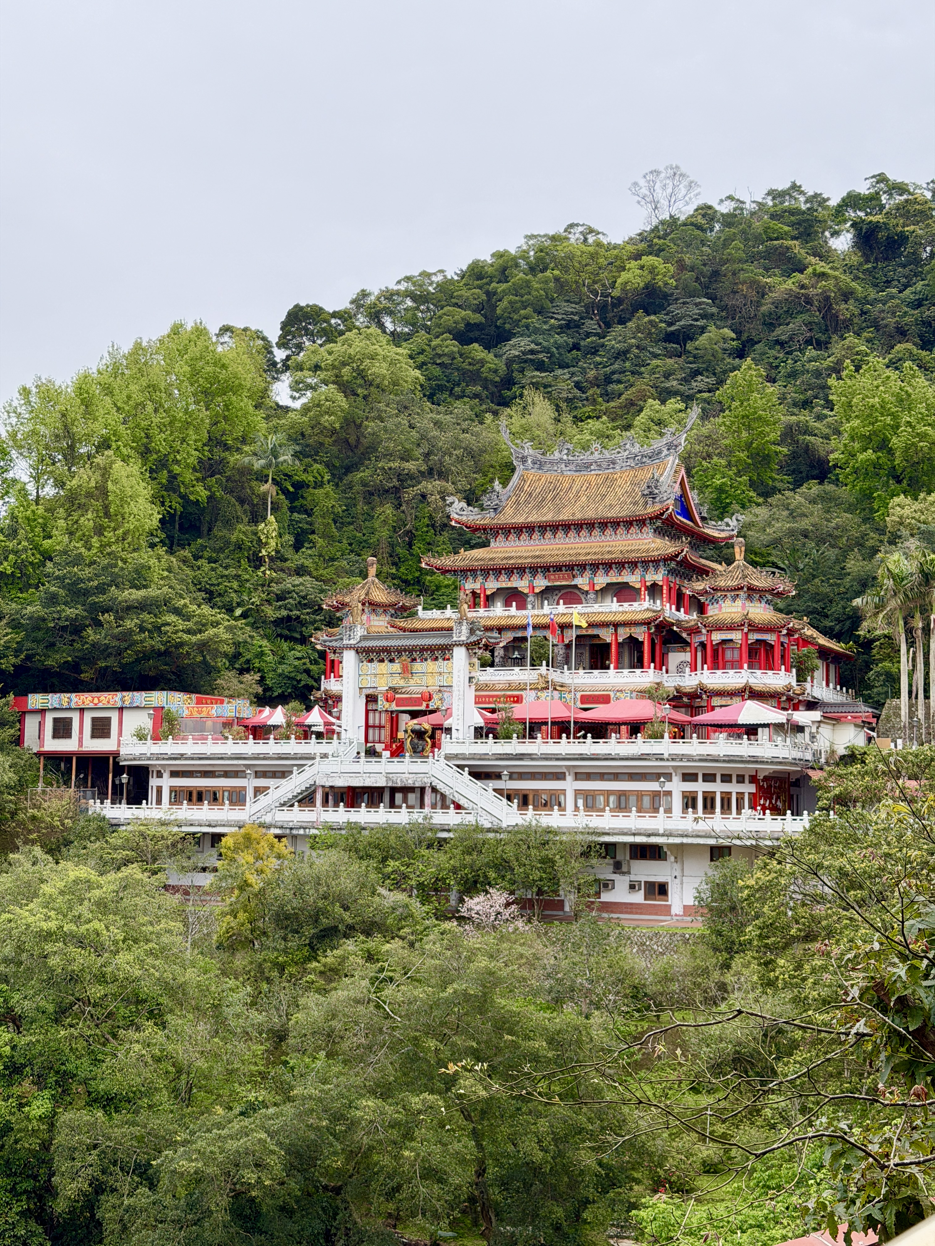 Everything you need to see and do while visiting the beautiful, modern, and ancient city of Taipei, Taiwan.